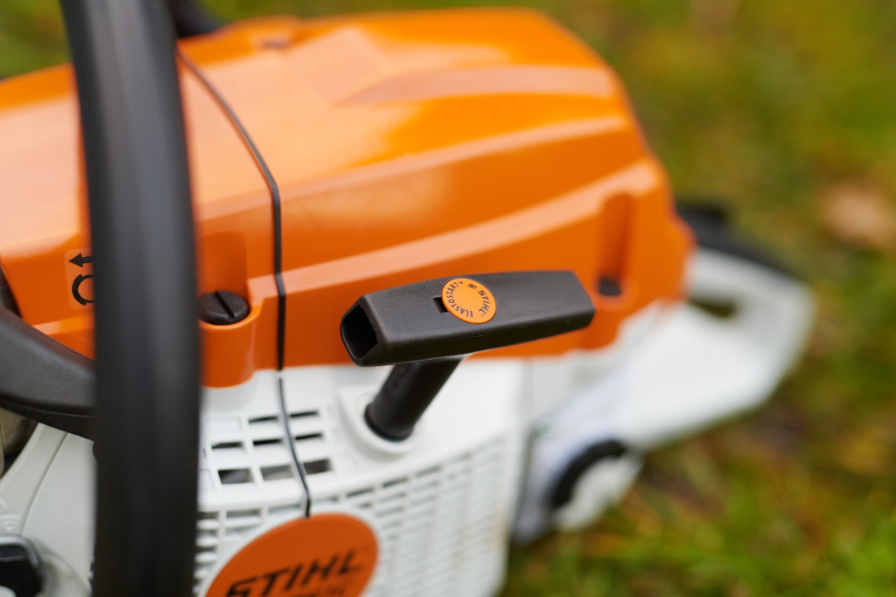 Impugnatura di avviamento della motosega a benzina STIHL MS 261 C-M con M-Tronic ed ElastoStart