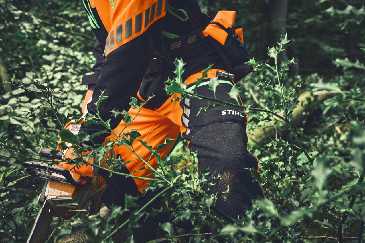 Dispositivi di protezione STIHL per l'impiego nella vegetazione più esigente